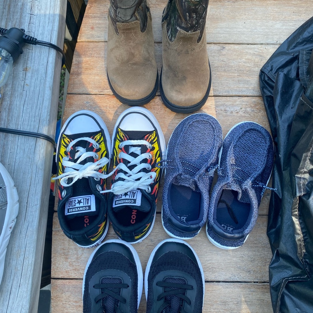 5 pairs toddler shoes size 11